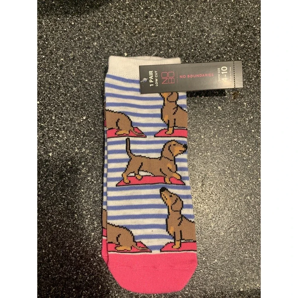 Brand New Dachshund Doxie Dog Ladies No Show Socks No Boundaries Size 4 - 10